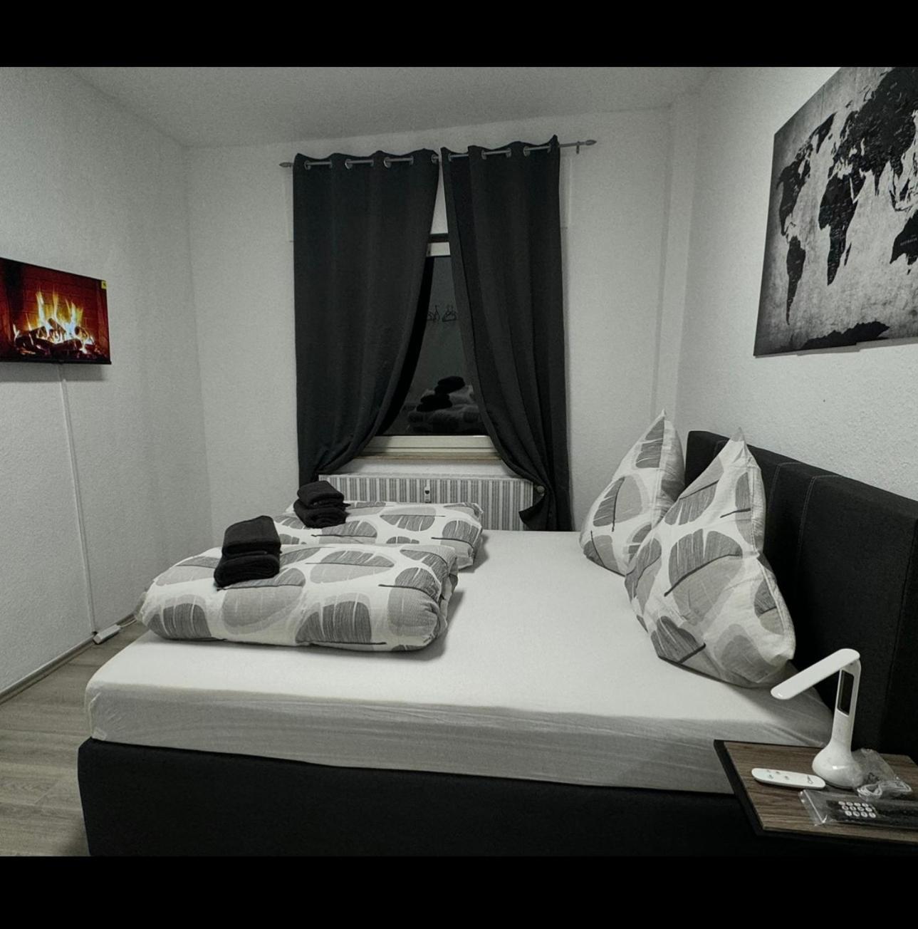 Stylish & Relaxing Modernes Apartment Mit Privatparkplatz غيلسنكيرشن المظهر الخارجي الصورة