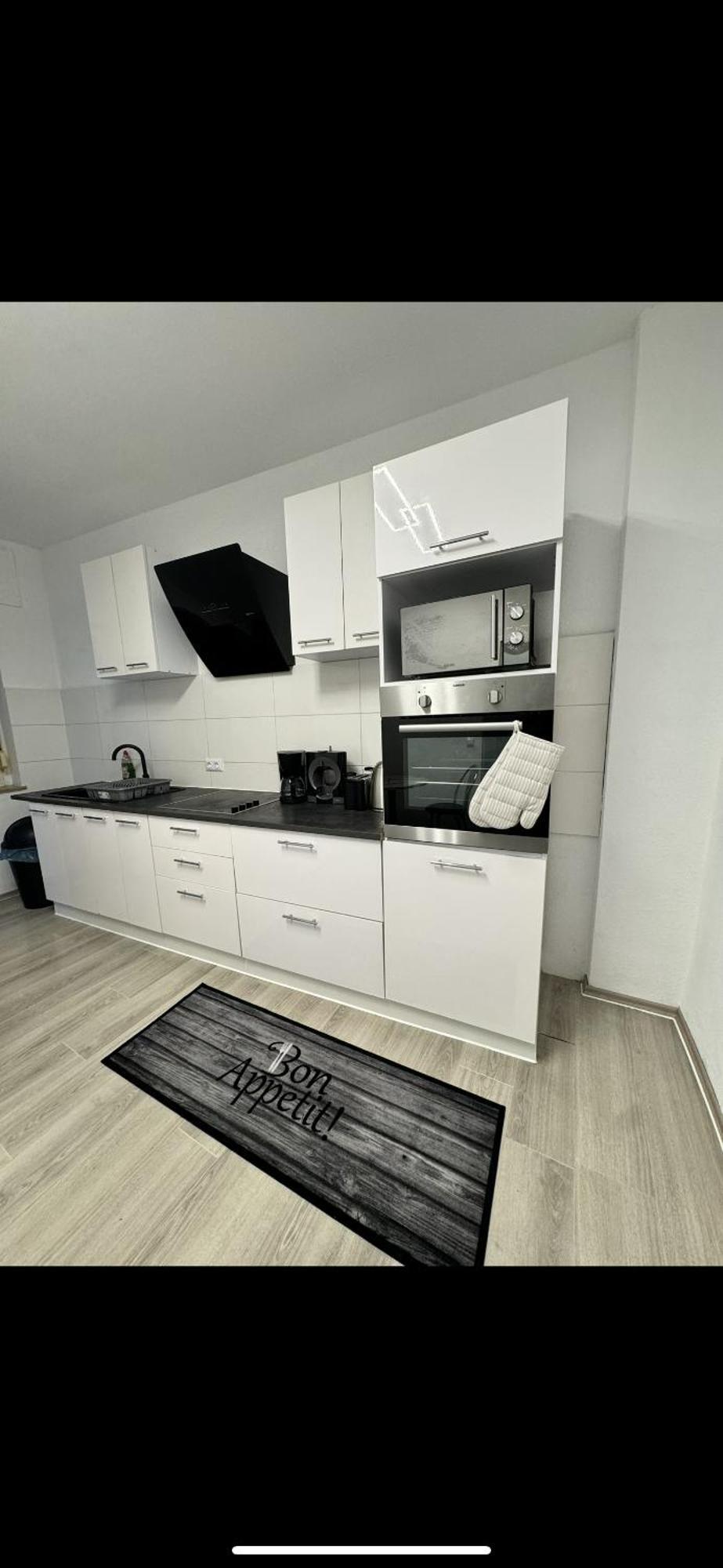 Stylish & Relaxing Modernes Apartment Mit Privatparkplatz غيلسنكيرشن المظهر الخارجي الصورة